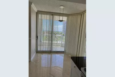 21055 Yacht Club Dr #1009, Aventura, FL 33180 - Photo 6