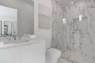 4008 NE 167th St, North Miami Beach, FL 33160 - Photo 16