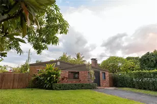 [Address not provided], North Miami Beach, FL 33162 - Photo 2