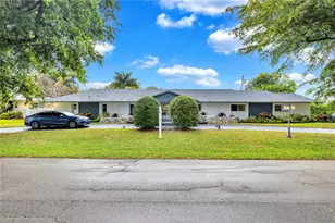 3211 Calle Largo Dr, Hollywood, FL 33021 - Photo 1