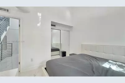 734 Michigan Ave, Miami Beach, FL 33139 - Photo 38