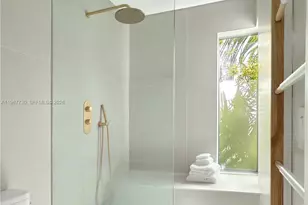 734 Michigan Ave, Miami Beach, FL 33139 - Photo 18