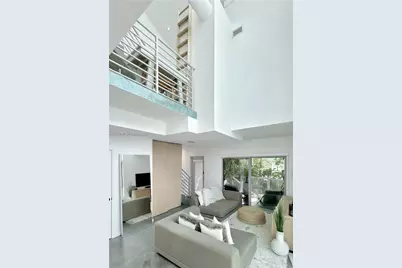 734 Michigan Ave, Miami Beach, FL 33139 - Photo 8