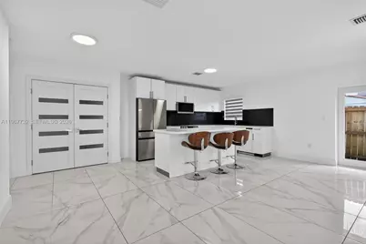 574 NW 98th St, Miami, FL 33150 - Photo 1