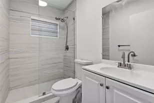 574 NW 98th St, Miami, FL 33150 - Photo 28