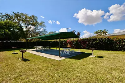 15115 SW 109th St, Miami, FL 33196 - Photo 46