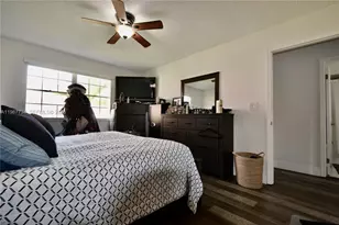 15115 SW 109th St, Miami, FL 33196 - Photo 8