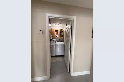 1312 SW 135th Pl, Miami, FL 33184 - Photo 12