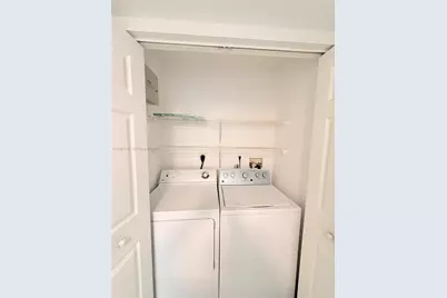 11165 SW 6th St #302, Pembroke Pines, FL 33025 - Photo 4