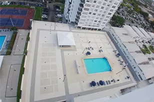 2780 NE 183rd St, Aventura, FL 33160 - Photo 18