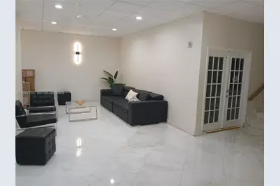 2780 NE 183rd St #1708, Aventura, FL 33160 - Photo 24