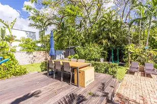 665 NE 120th St, Biscayne Park, FL 33161 - Photo 26