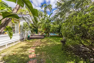 665 NE 120th St, Biscayne Park, FL 33161 - Photo 20