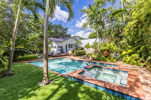 665 NE 120th St, Biscayne Park, FL 33161 - Photo 1