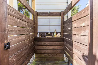 665 NE 120th St, Biscayne Park, FL 33161 - Photo 30