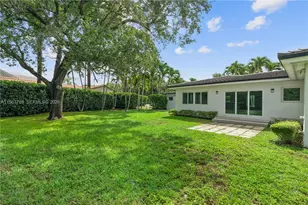4020 Riviera Dr, Coral Gables, FL 33146 - Photo 28