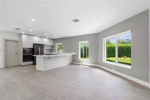 4020 Riviera Dr, Coral Gables, FL 33146 - Photo 8