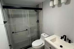 4067 Ainslie D, Boca Raton, FL 33434 - Photo 8