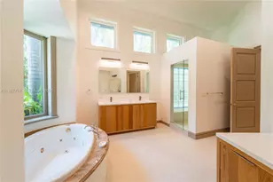 432 S Hibiscus Dr, Miami Beach, FL 33139 - Photo 26