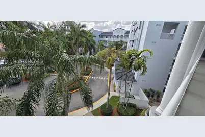 10700 NW 66th St #414, Doral, FL 33178 - Photo 2