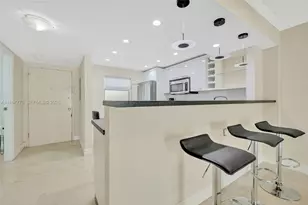 100 Edgewater Dr, Coral Gables, FL 33133 - Photo 8