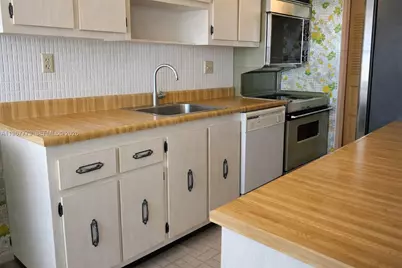 [Address not provided], Sunny Isles Beach, FL 33160 - Photo 8