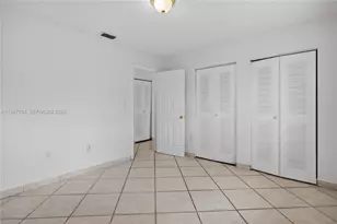 8859 NW 110th Ln, Hialeah Gardens, FL 33018 - Photo 24