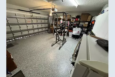 1561 SW 187th Ave, Pembroke Pines, FL 33029 - Photo 28