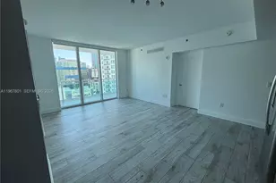 950 Brickell Bay Dr, Miami, FL 33131 - Photo 2