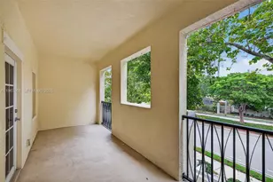 704 SW 1st Ave, Pompano Beach, FL 33060 - Photo 18