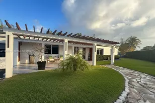 7381 SW 34th Terrace, Miami, FL 33155 - Photo 1