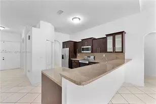 8943 SW 212th Ln, Cutler Bay, FL 33189 - Photo 6