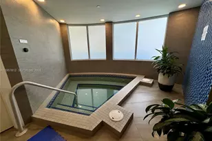 20281 E Country Club Dr, Aventura, FL 33180 - Photo 52