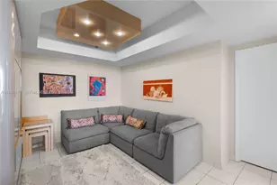 20281 E Country Club Dr, Aventura, FL 33180 - Photo 28