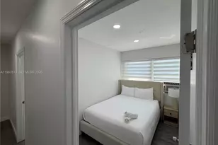 10002 E Bay Harbor Dr, Bay Harbor Islands, FL 33154 - Photo 2