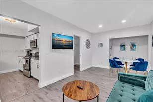 10002 E Bay Harbor Dr, Bay Harbor Islands, FL 33154 - Photo 12