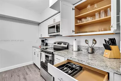 10002 E Bay Harbor Dr #6, Bay Harbor Islands, FL 33154 - Photo 16