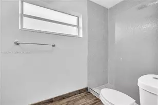 10002 E Bay Harbor Dr, Bay Harbor Islands, FL 33154 - Photo 20