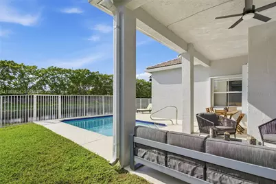 4351 Foxtail Ln, Weston, FL 33331 - Photo 10