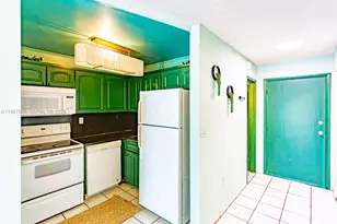 7620 Carlyle Ave, Miami Beach, FL 33141 - Photo 4