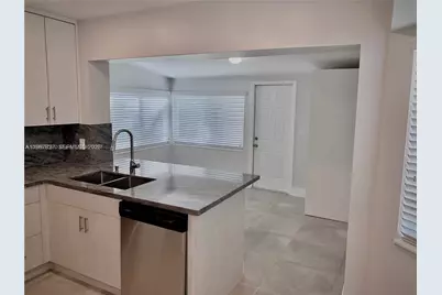 2634 Fletcher Ct, Hollywood, FL 33020 - Photo 4