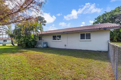 7541 SW 9th St, Plantation, FL 33317 - Photo 50