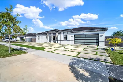 19059 SW 134th Ct, Miami, FL 33177 - Photo 10