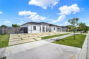 19059 SW 134th Ct, Miami, FL 33177 - Photo 4