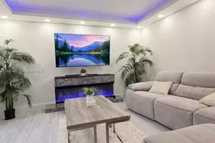 283 Woodland Rd, Palm Springs, FL 33461 - Photo 8