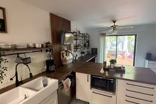 283 Woodland Rd, Palm Springs, FL 33461 - Photo 6