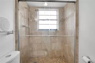 2150 Sans Souci Blvd, North Miami, FL 33181 - Photo 26