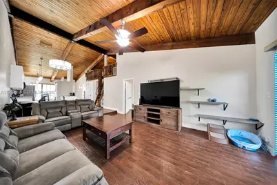 10341 Orange Ct, Pembroke Pines, FL 33026 - Photo 16