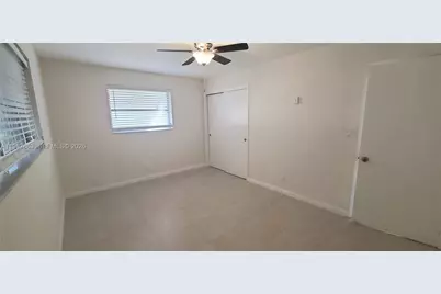 1900 N 32nd Ct, Hollywood, FL 33021 - Photo 8