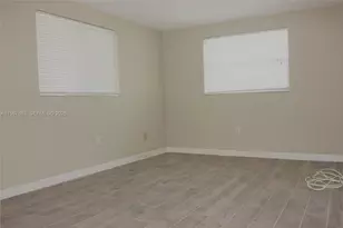 1900 N 32nd Ct, Hollywood, FL 33021 - Photo 6